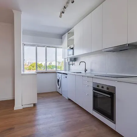 Sun By Staycalm Appartement Carcavelos (Lisbon)