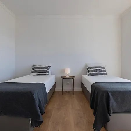 Sun By Staycalm Appartement Carcavelos (Lisbon)